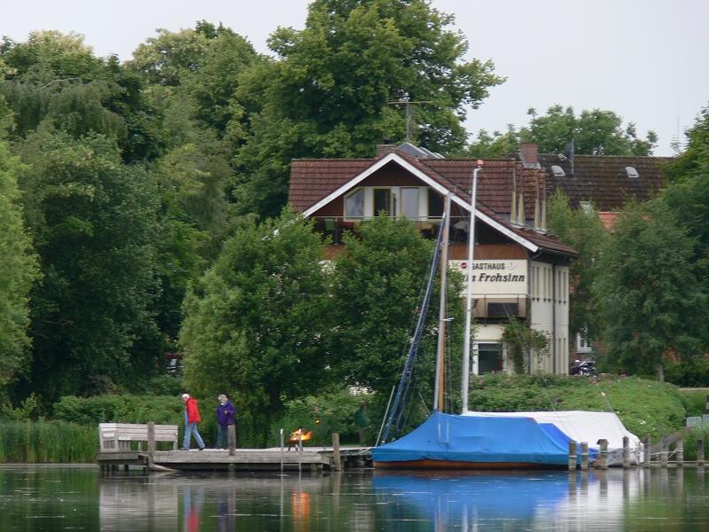 Gasthaus Zum Frohsinn Bosau Экстерьер фото